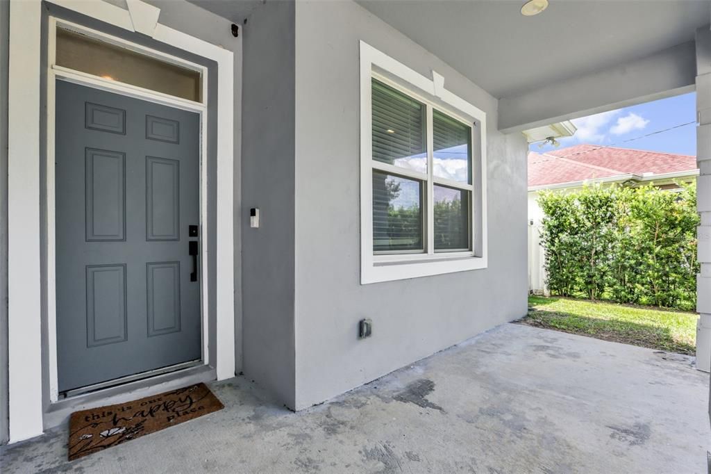 For Sale: $575,000 (3 beds, 2 baths, 1713 Square Feet)