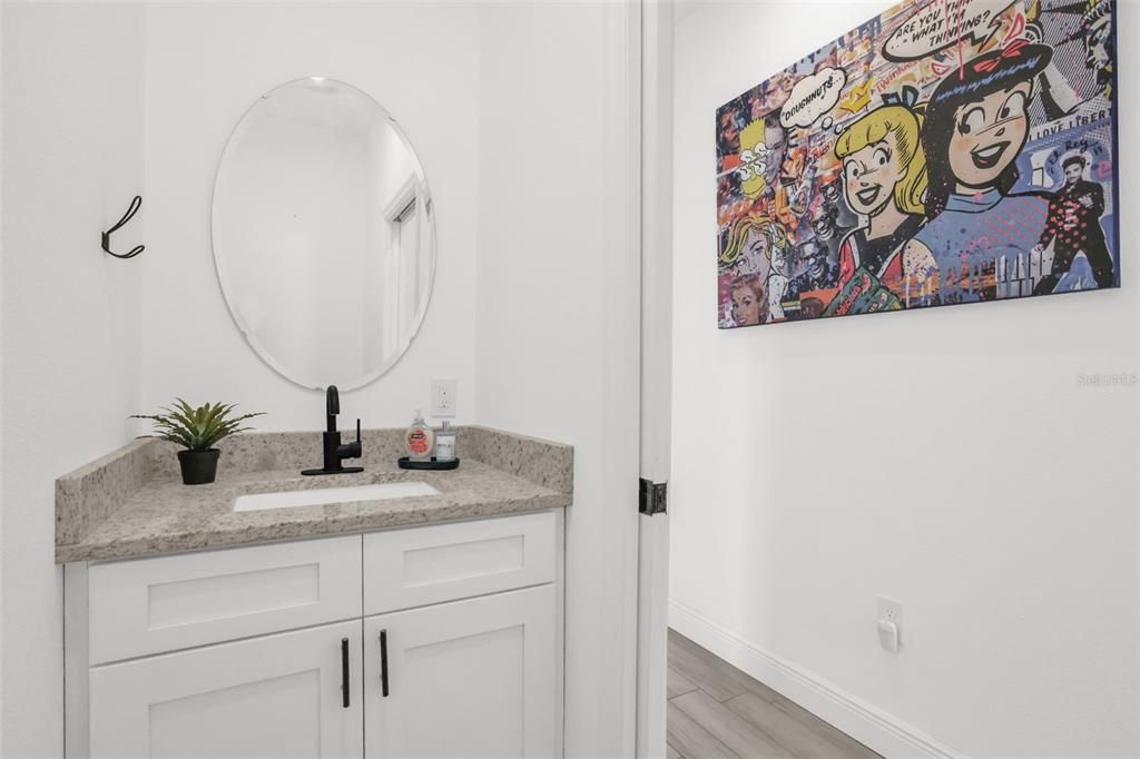 For Sale: $575,000 (3 beds, 2 baths, 1713 Square Feet)