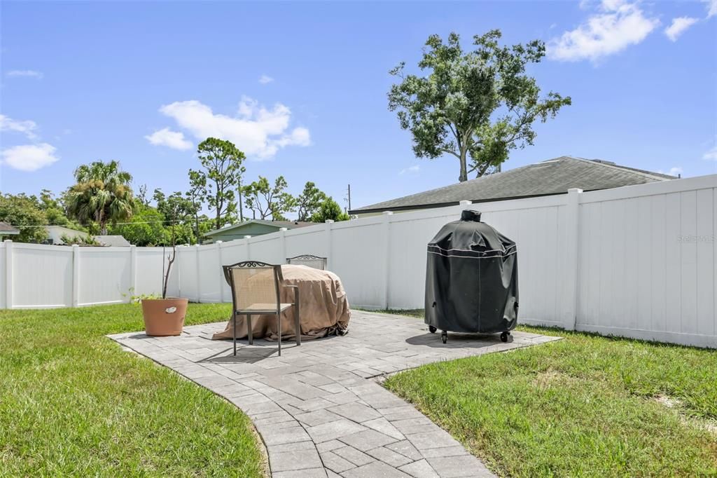 For Sale: $575,000 (3 beds, 2 baths, 1713 Square Feet)