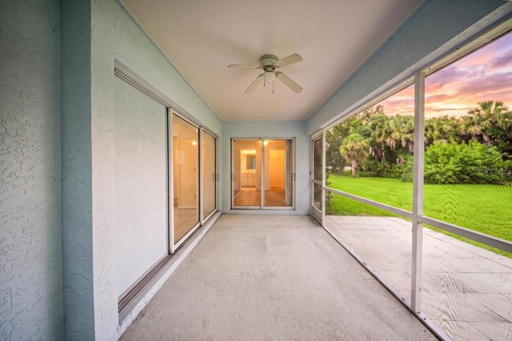 For Sale: $275,000 (3 beds, 2 baths, 1285 Square Feet)
