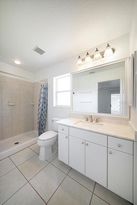For Sale: $275,000 (3 beds, 2 baths, 1285 Square Feet)