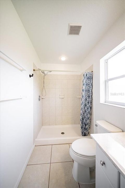 For Sale: $275,000 (3 beds, 2 baths, 1285 Square Feet)
