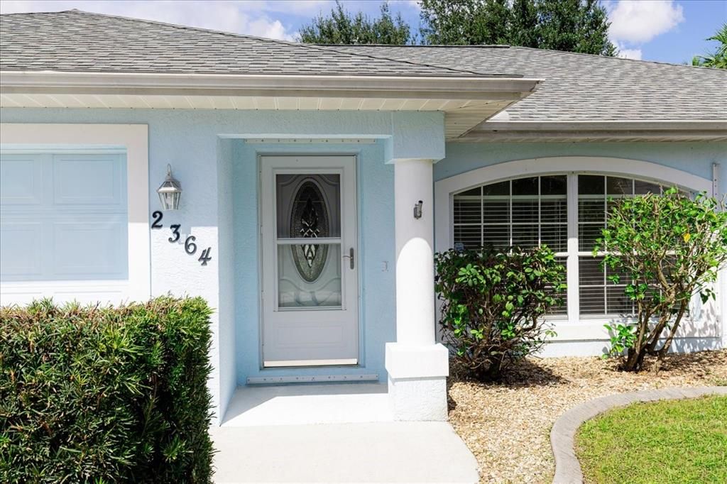For Sale: $275,000 (3 beds, 2 baths, 1285 Square Feet)