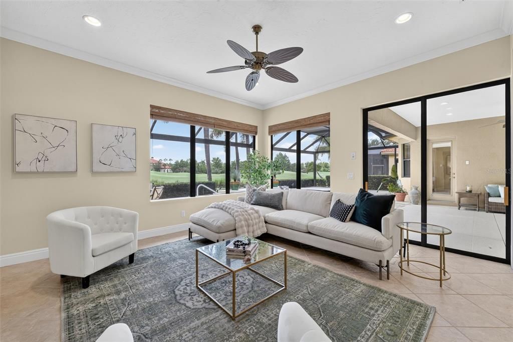 For Sale: $975,000 (2 beds, 2 baths, 2821 Square Feet)