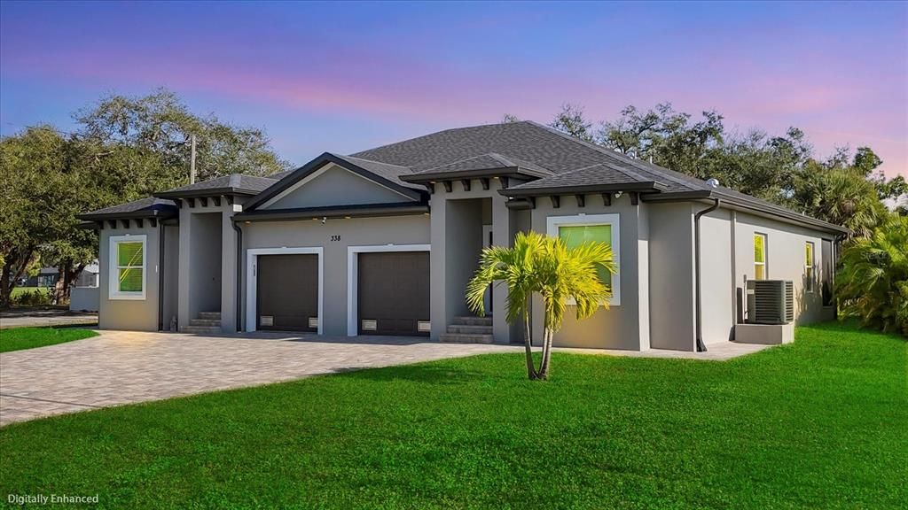 For Sale: $530,000 (6 beds, 0 baths, 2612 Square Feet)