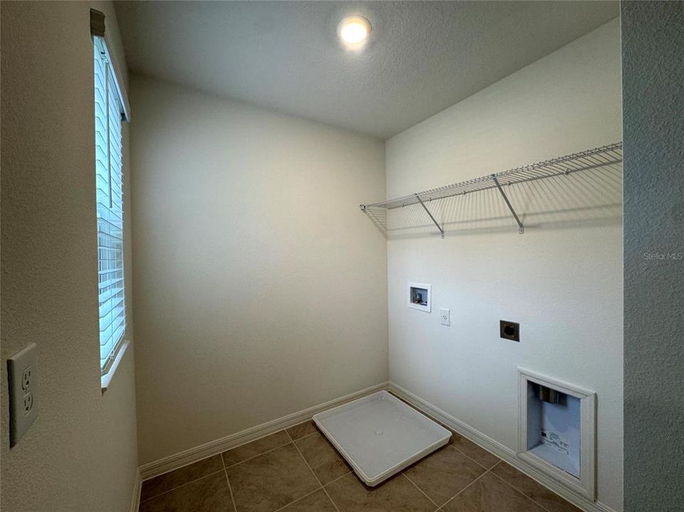 En Renta: $2,850 (4 camas, 2 baños, 1908 Pies cuadrados)