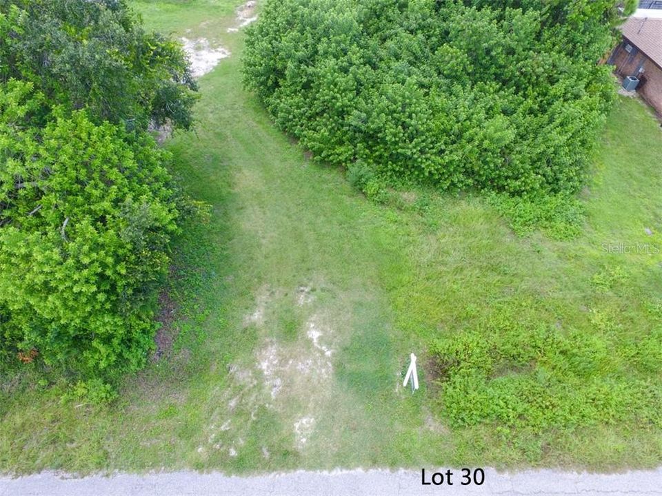 На продажу: $39,000 (0.17 acres)