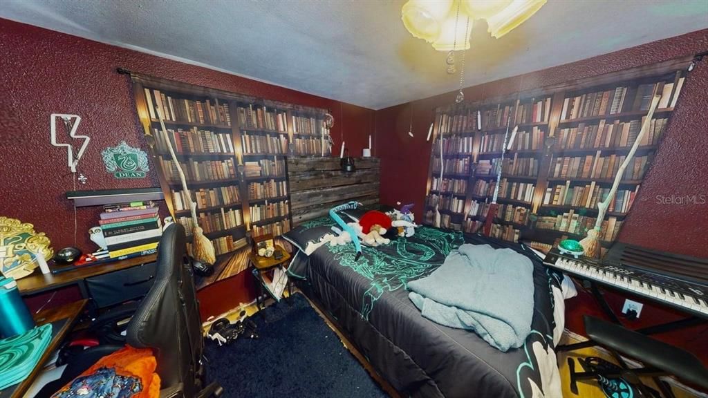 На продажу: $275,000 (3 спален, 2 ванн, 1525 Квадратных фут)