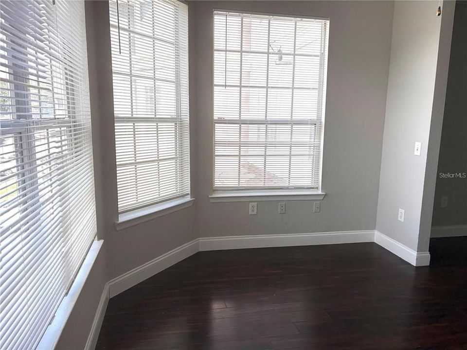 В аренду: $1,650 (2 спален, 2 ванн, 1212 Квадратных фут)