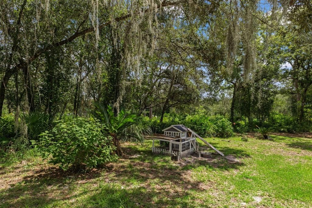 For Sale: $249,000 (3 beds, 2 baths, 1452 Square Feet)