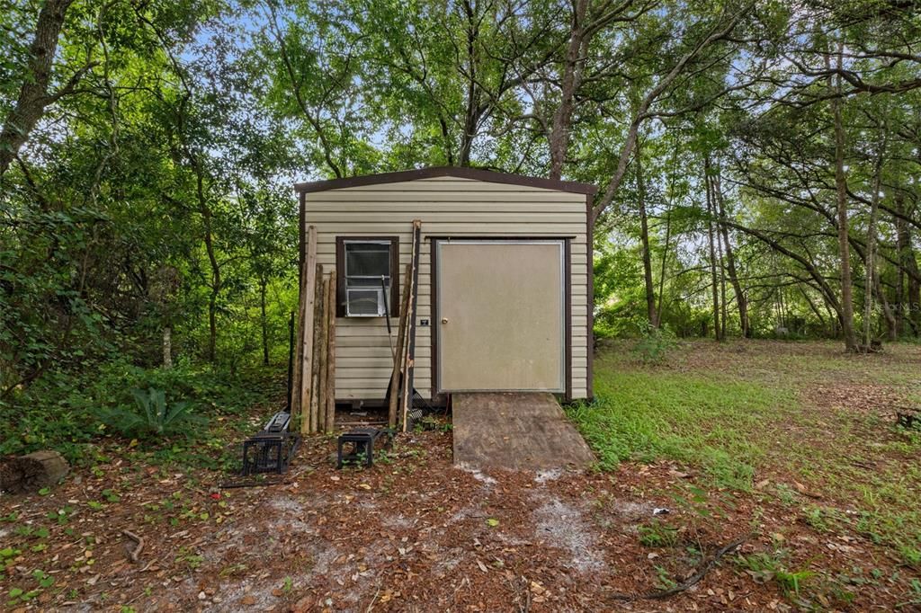 For Sale: $249,000 (3 beds, 2 baths, 1452 Square Feet)