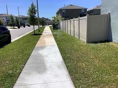 For Sale: $409,900 (4 beds, 2 baths, 2328 Square Feet)