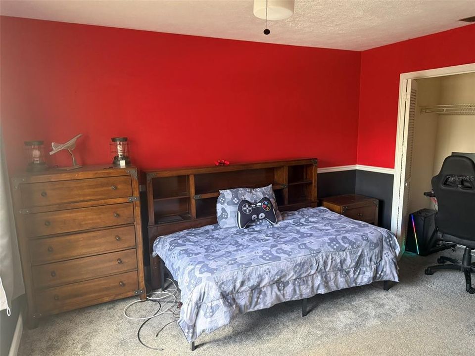 For Sale: $765,000 (5 beds, 3 baths, 3125 Square Feet)