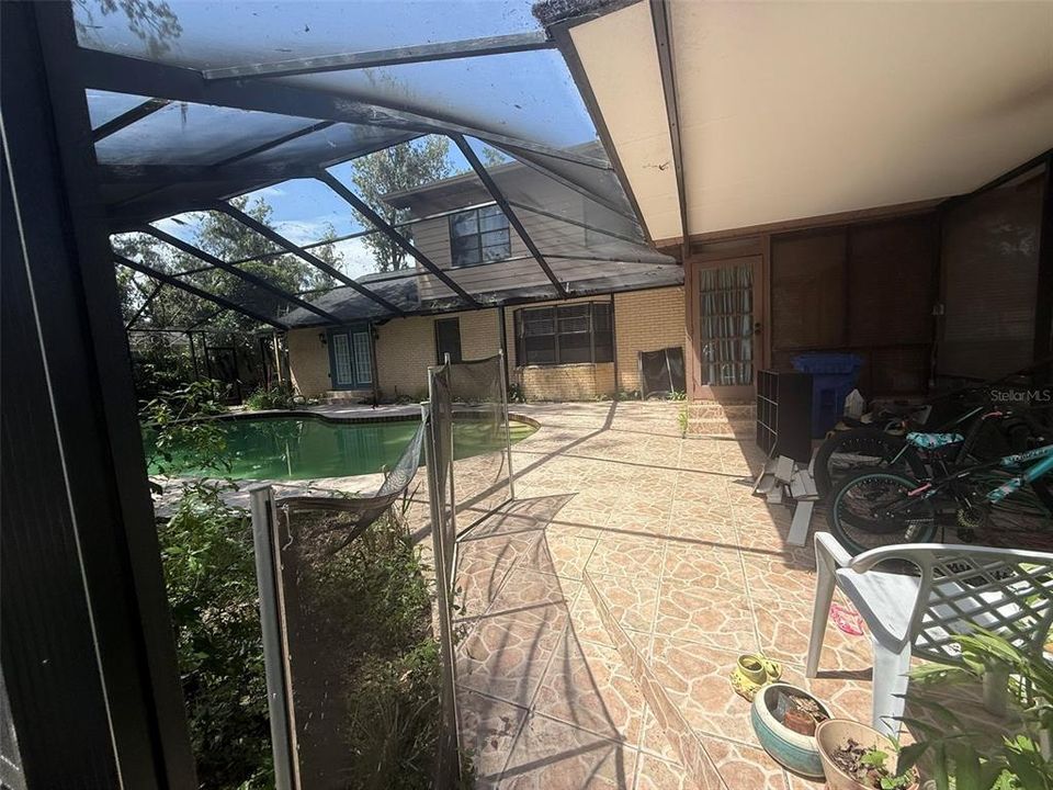 For Sale: $765,000 (5 beds, 3 baths, 3125 Square Feet)