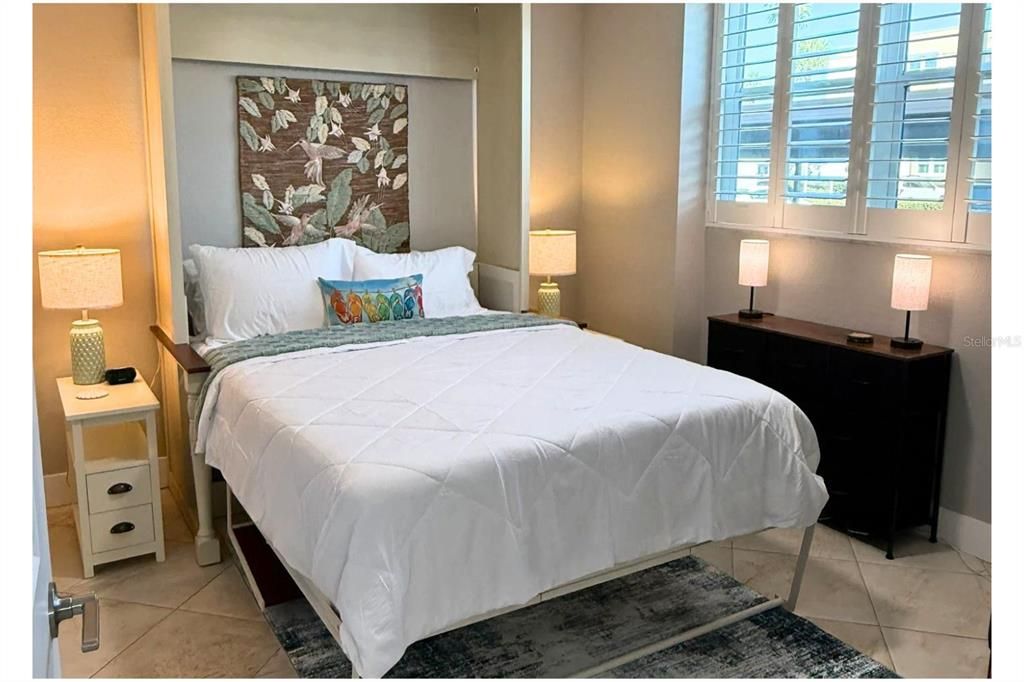 В аренду: $3,700 (2 спален, 2 ванн, 1170 Квадратных фут)