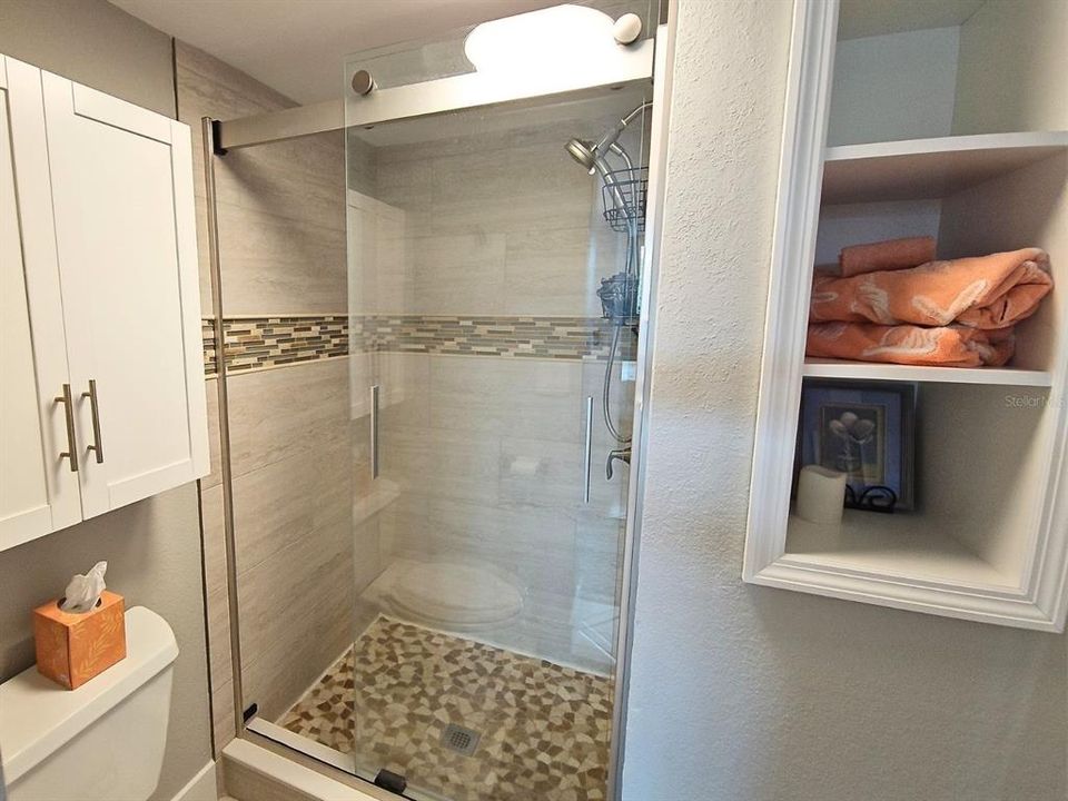 В аренду: $3,700 (2 спален, 2 ванн, 1170 Квадратных фут)
