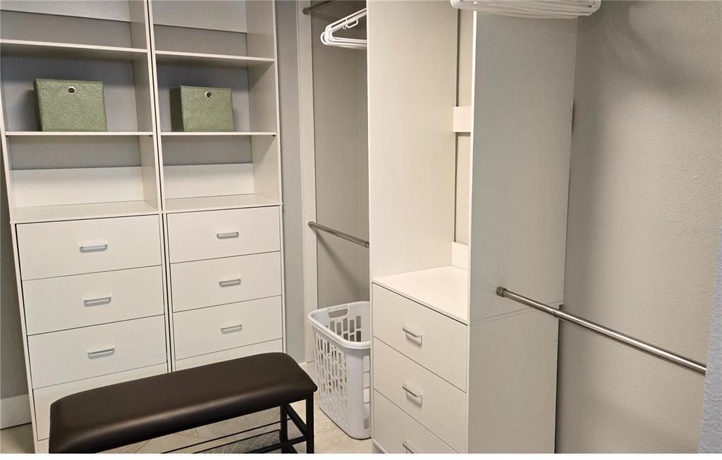 В аренду: $3,700 (2 спален, 2 ванн, 1170 Квадратных фут)