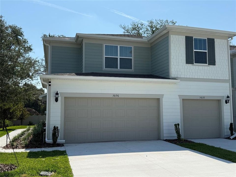 For Rent: $2,450 (3 beds, 2 baths, 1748 Square Feet)