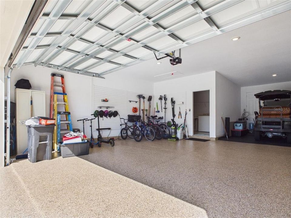 For Rent: $3,000 (4 beds, 3 baths, 2645 Square Feet)