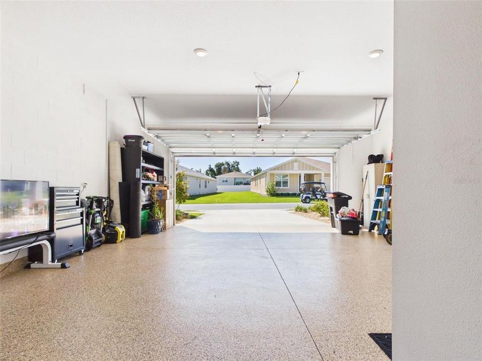 For Rent: $3,000 (4 beds, 3 baths, 2645 Square Feet)
