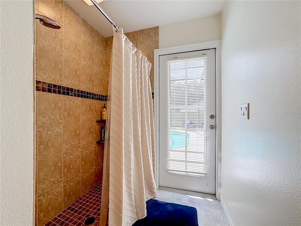 Active With Contract: $629,000 (4 beds, 3 baths, 2776 Square Feet)