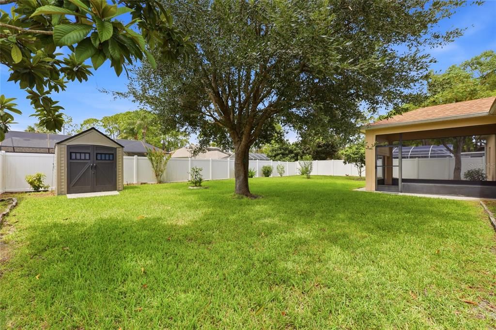 For Sale: $325,000 (3 beds, 2 baths, 1884 Square Feet)