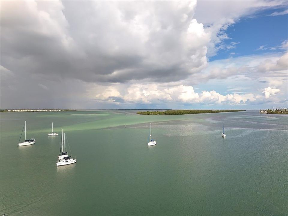 For Sale: $995,000 (0.18 acres)