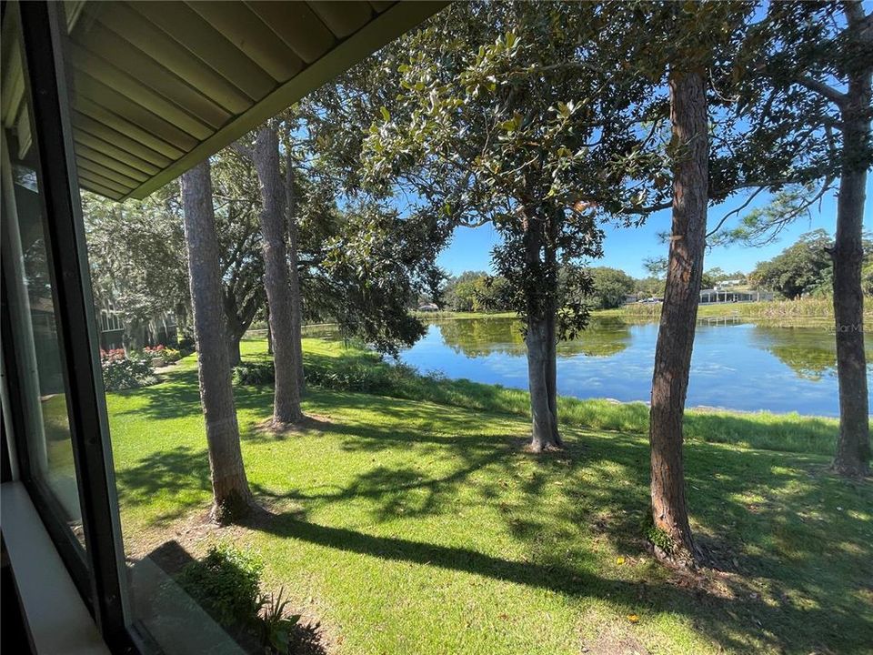For Sale: $112,000 (1 beds, 1 baths, 756 Square Feet)