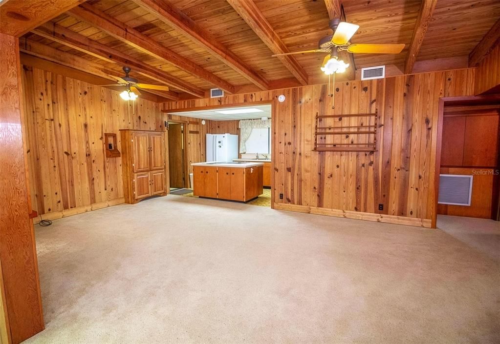 En Venta: $399,000 (2 camas, 2 baños, 1666 Pies cuadrados)