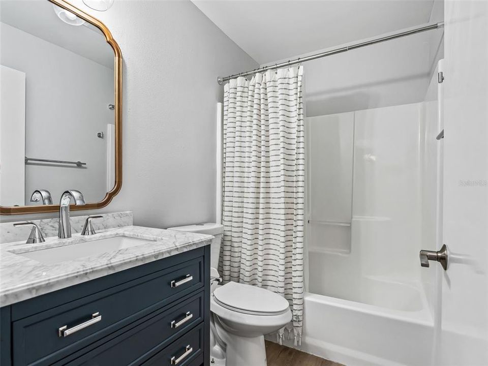 For Sale: $450,000 (3 beds, 2 baths, 1572 Square Feet)