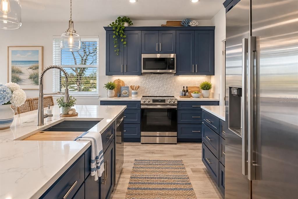 For Sale: $619,000 (3 beds, 2 baths, 2028 Square Feet)