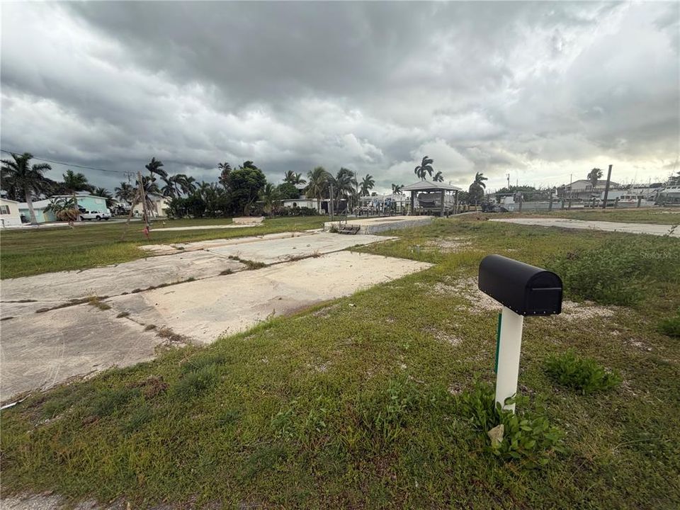 En Venta: $225,000 (0.10 acres)