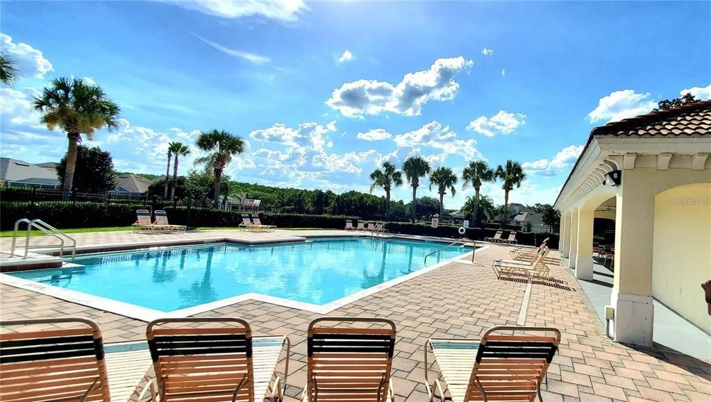 For Rent: $2,600 (4 beds, 2 baths, 1854 Square Feet)