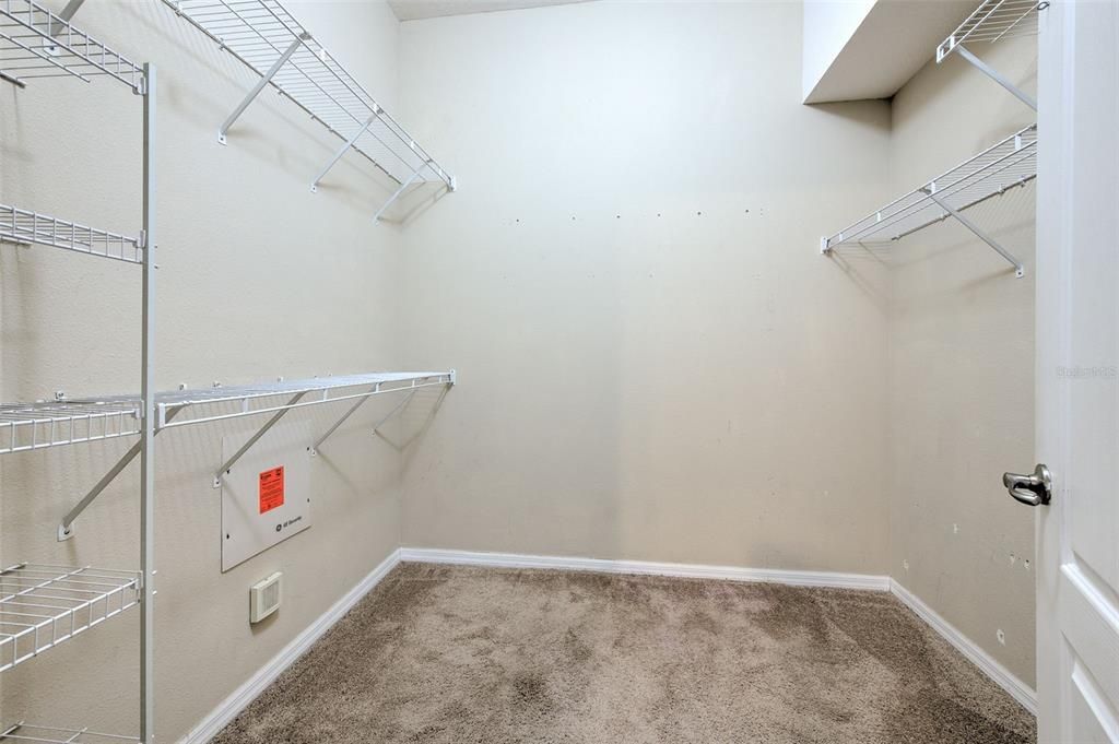На продажу: $339,000 (4 спален, 2 ванн, 2010 Квадратных фут)
