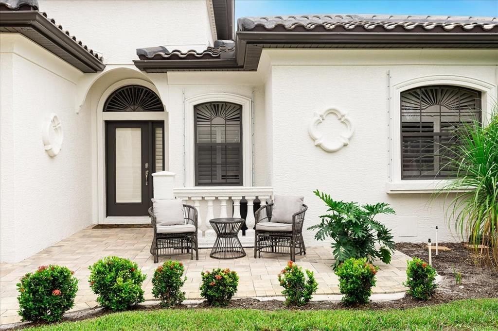 En Venta: $805,000 (2 camas, 2 baños, 1893 Pies cuadrados)