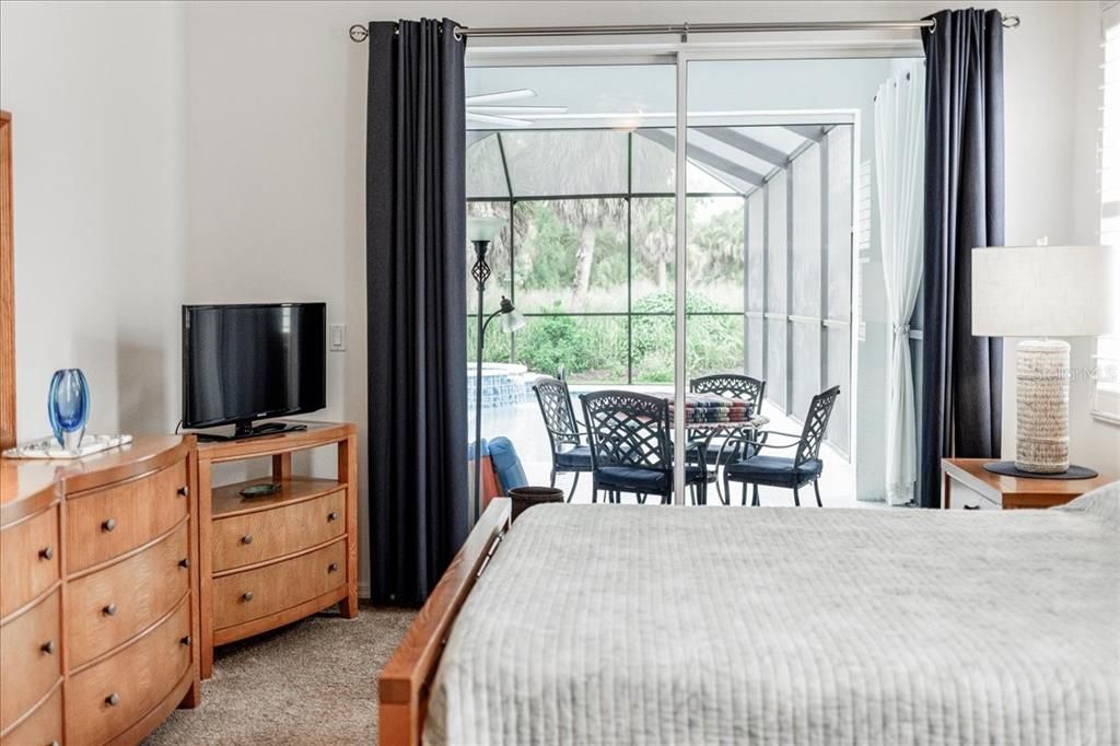 En Venta: $805,000 (2 camas, 2 baños, 1893 Pies cuadrados)