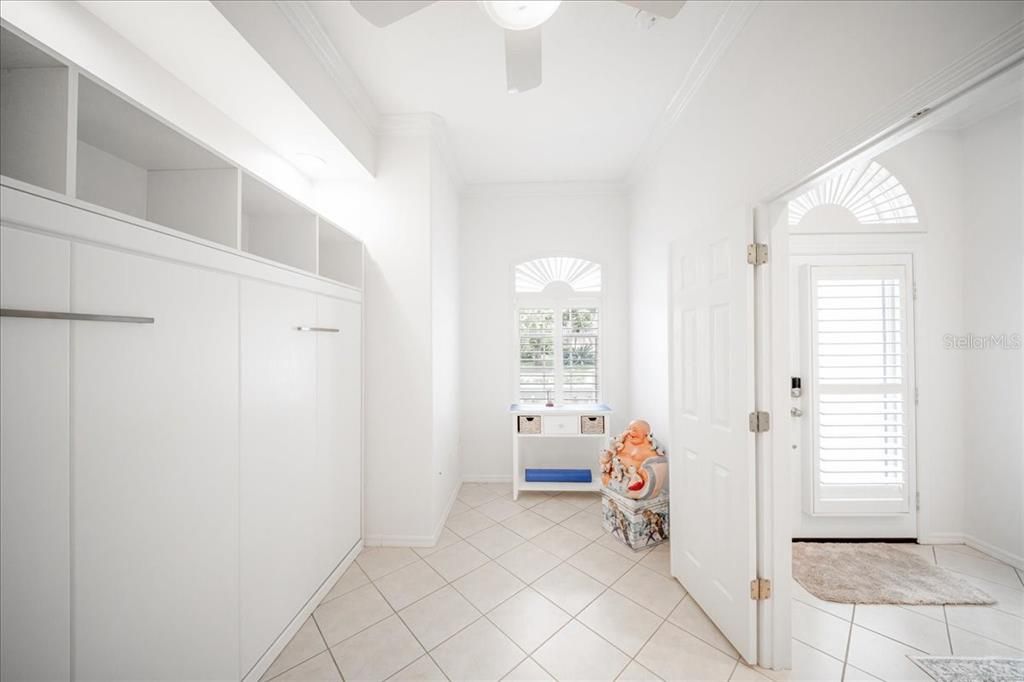 En Venta: $805,000 (2 camas, 2 baños, 1893 Pies cuadrados)