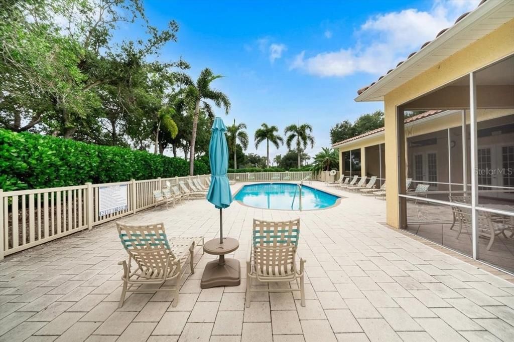 En Venta: $805,000 (2 camas, 2 baños, 1893 Pies cuadrados)