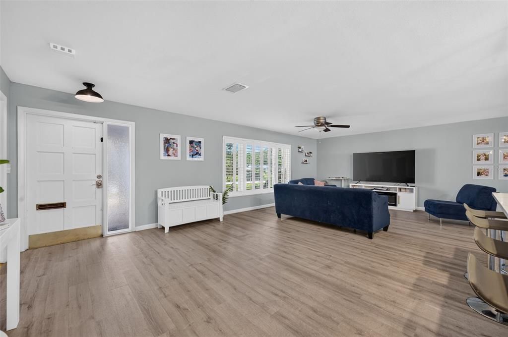 For Sale: $549,000 (4 beds, 2 baths, 1845 Square Feet)