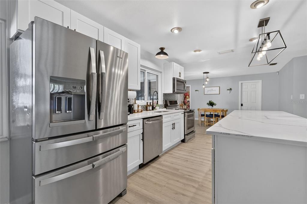 For Sale: $549,000 (4 beds, 2 baths, 1845 Square Feet)