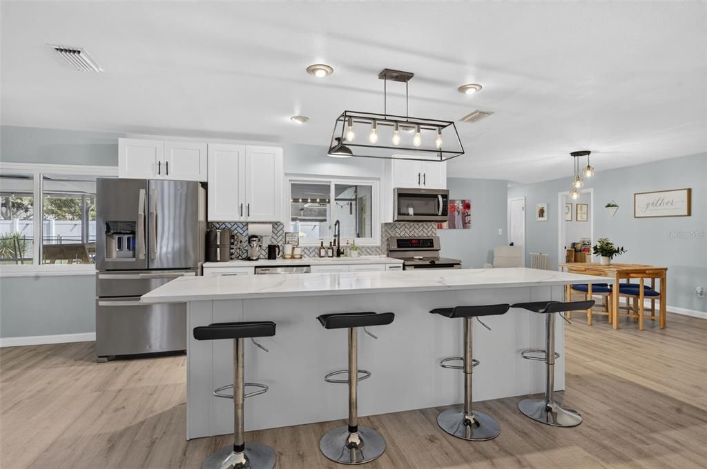 For Sale: $549,000 (4 beds, 2 baths, 1845 Square Feet)