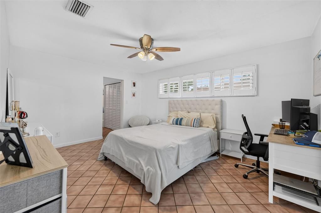 For Sale: $549,000 (4 beds, 2 baths, 1845 Square Feet)