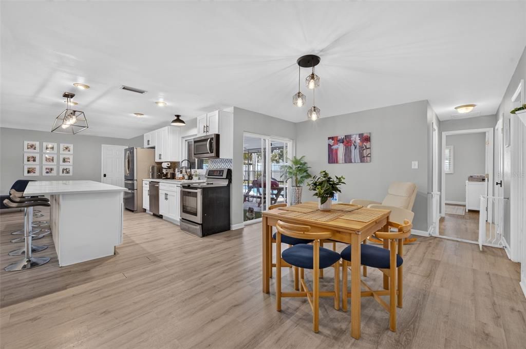 For Sale: $549,000 (4 beds, 2 baths, 1845 Square Feet)
