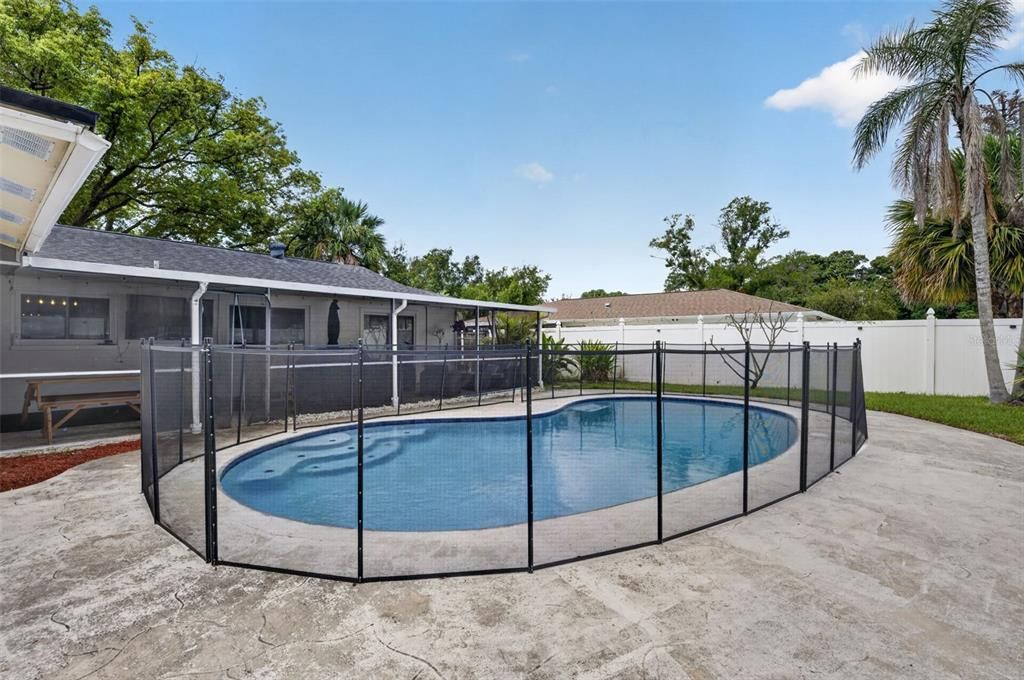 For Sale: $549,000 (4 beds, 2 baths, 1845 Square Feet)