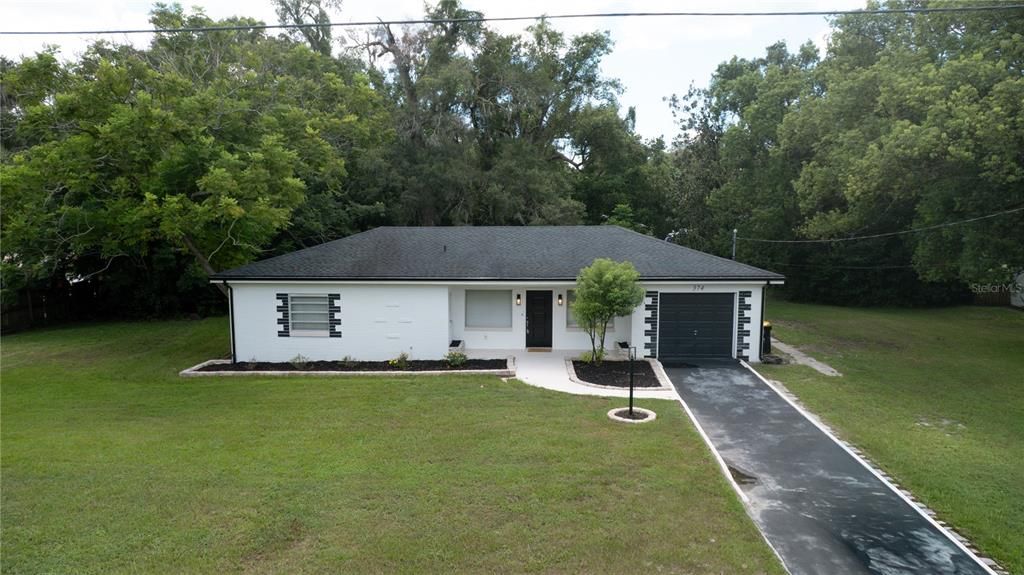 For Sale: $294,900 (3 beds, 2 baths, 1338 Square Feet)