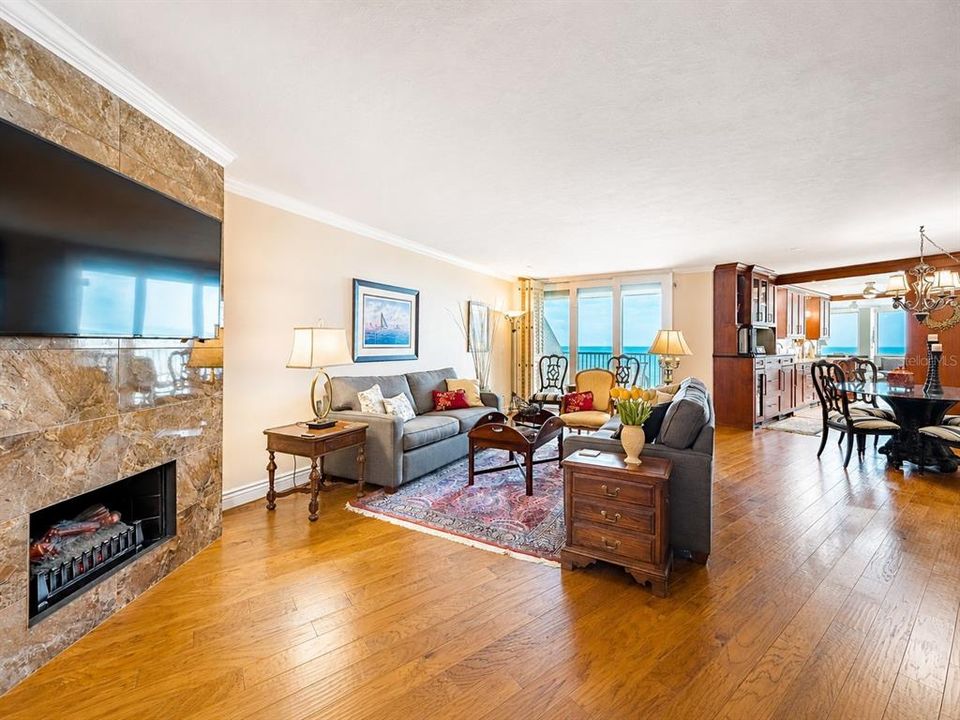 На продажу: $1,375,000 (2 спален, 2 ванн, 1880 Квадратных фут)