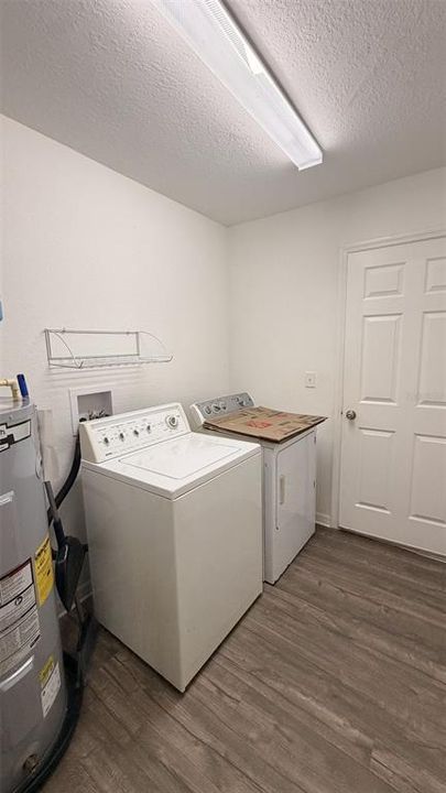 For Rent: $1,700 (3 beds, 2 baths, 1014 Square Feet)
