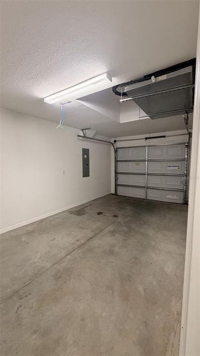 For Rent: $1,700 (3 beds, 2 baths, 1014 Square Feet)