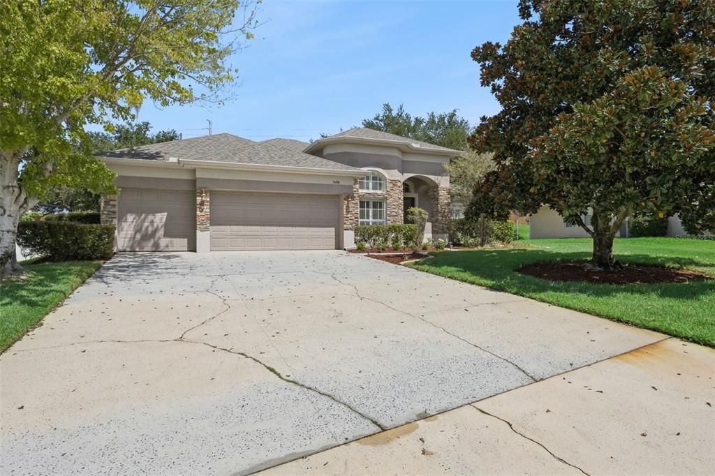 For Sale: $499,999 (4 beds, 3 baths, 2873 Square Feet)