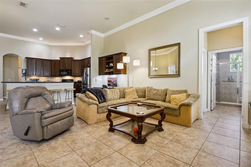 For Sale: $499,999 (4 beds, 3 baths, 2873 Square Feet)